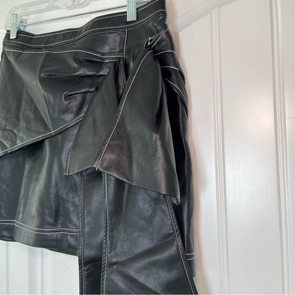 Anthropologie Pilcro Faux-Leather Bow Mini Skirt Size 6 NWT Moto Winter Grunge - Picture 4 of 10